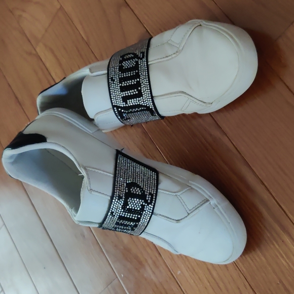 Juicy Couture Shoes - Juicy couture women sneakers